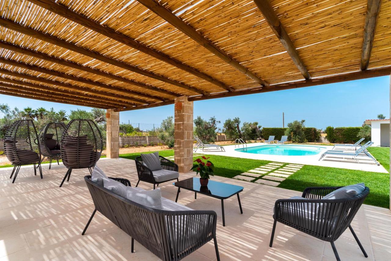 B&B Rosa Dei Venti Parabita Εξωτερικό φωτογραφία