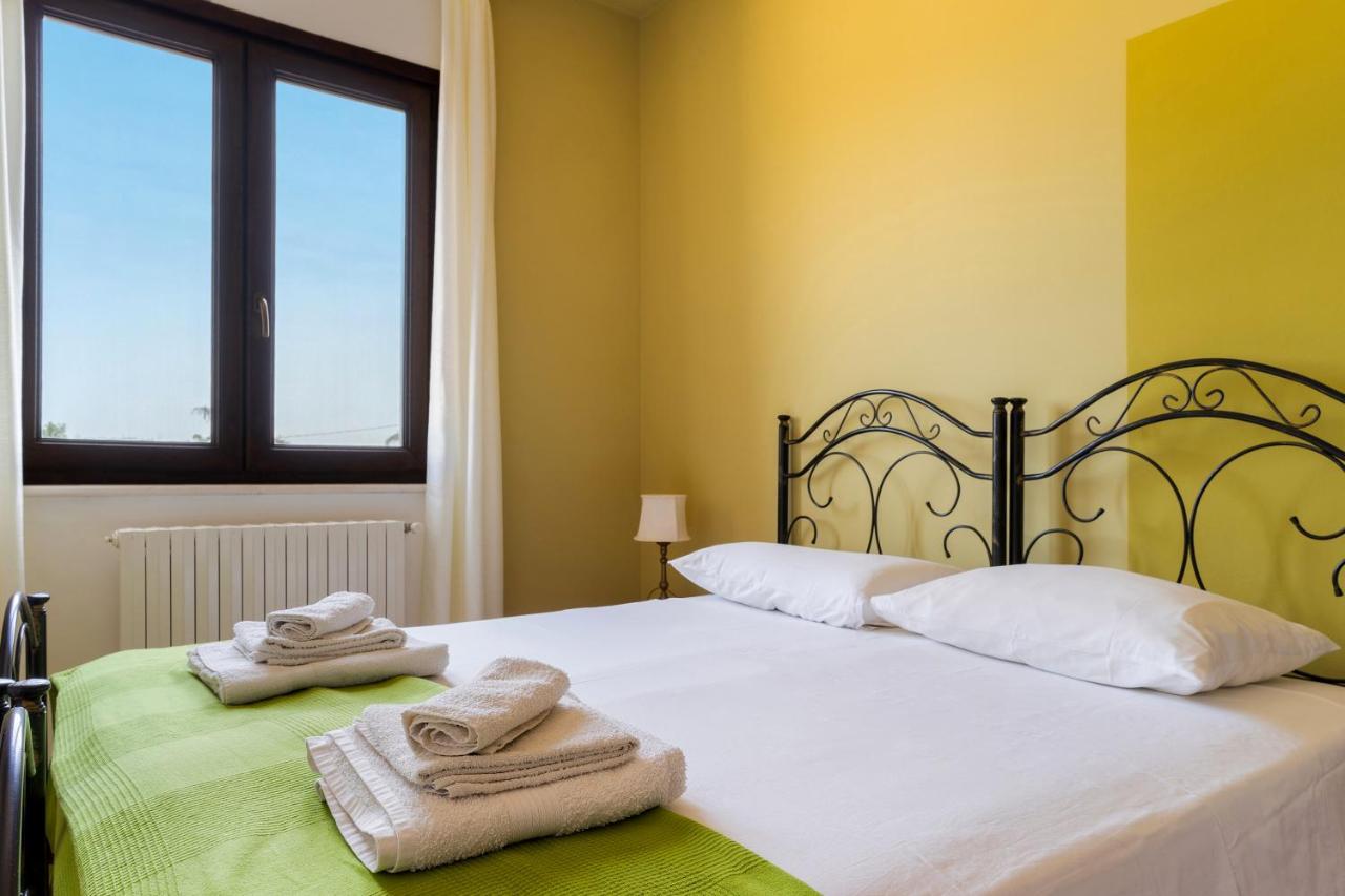 B&B Rosa Dei Venti Parabita Εξωτερικό φωτογραφία